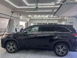 Toyota Highlander 2017 года за 13 900 000 тг. в Атырау – фото 4