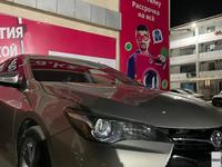 Toyota Camry 2015 года за 8 200 000 тг. в Жанаозен