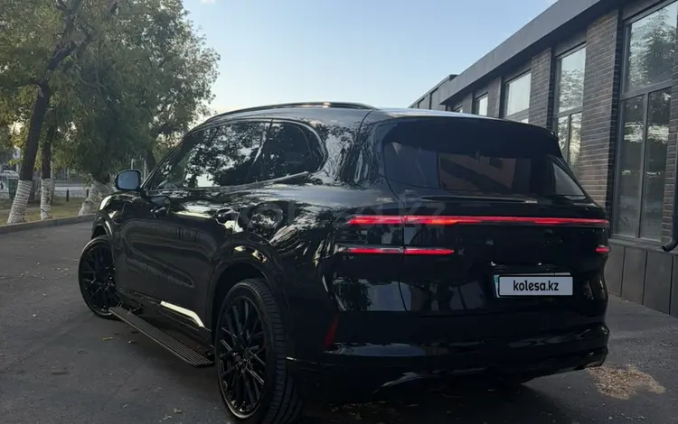 Zeekr 8x 2026 годаүшін52 000 000 тг. в Павлодар