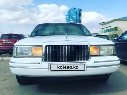 Lincoln Town Car 1993 года за 10 000 000 тг. в Астана – фото 38