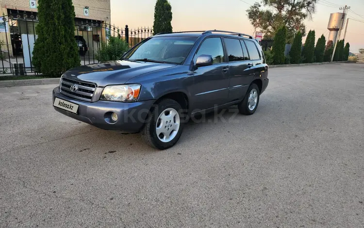 Toyota Highlander 2005 годаүшін7 300 000 тг. в Семей