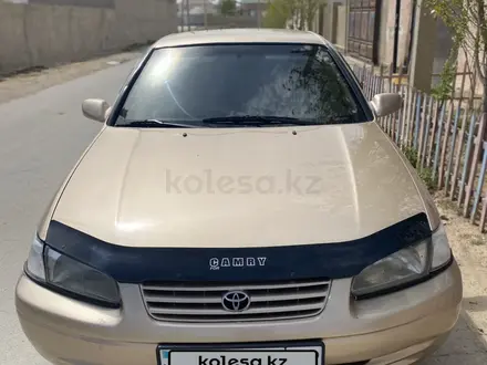 Toyota Camry 1998 года за 3 300 000 тг. в Жанаозен – фото 4