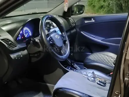 Hyundai Solaris 2014 года за 4 700 000 тг. в Караганда – фото 8