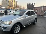 Mercedes-Benz ML 350 2005 годаүшін6 300 000 тг. в Алматы – фото 4