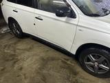 Mitsubishi Outlander 2014 года за 6 200 000 тг. в Актобе – фото 4