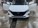 Hyundai Accent 2022 года за 7 999 000 тг. в Астана – фото 4