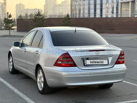 Mercedes-Benz C 240 2000 года за 3 300 000 тг. в Алматы – фото 7