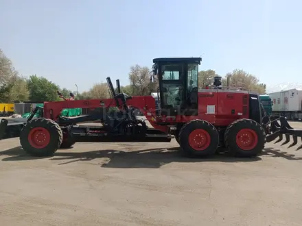 IKA  GR 220 отвал + средний нож + рыхритель в наличий 2025 года за 41 900 000 тг. в Алматы – фото 4