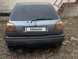 Volkswagen Golf 1993 годаүшін800 000 тг. в Караганда – фото 4