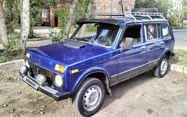 ВАЗ (Lada) Lada 2131 (5-ти дверный) 2001 годаfor900 000 тг. в Павлодар