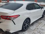 Toyota Camry 2019 года за 12 500 000 тг. в Атырау – фото 4