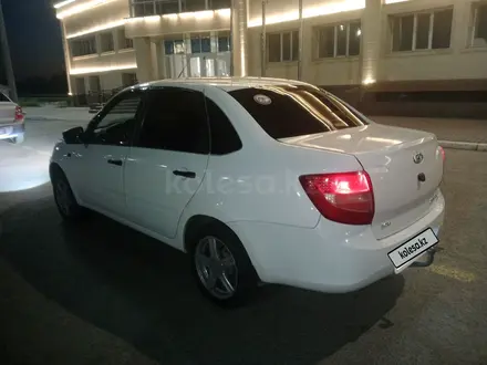 ВАЗ (Lada) Granta 2190 2014 года за 2 100 000 тг. в Семей – фото 6