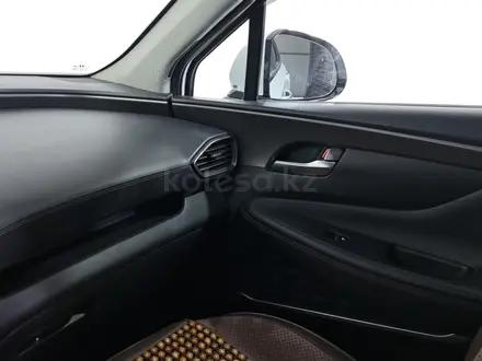 Hyundai Santa Fe 2020 года за 13 100 000 тг. в Алматы – фото 21