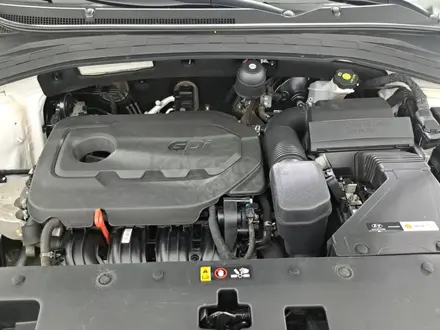 Hyundai Santa Fe 2020 года за 13 100 000 тг. в Алматы – фото 11