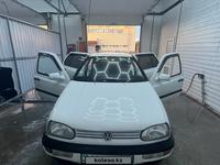 Volkswagen Golf 1994 года за 1 500 000 тг. в Караганда