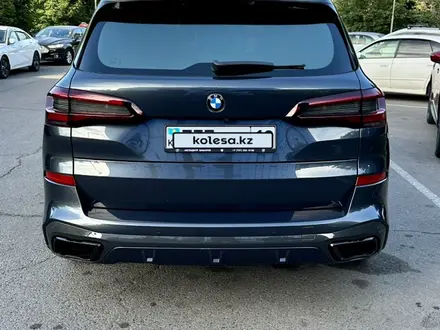 BMW X5 2021 года за 44 000 000 тг. в Алматы – фото 4