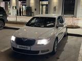 Skoda Superb 2013 годаүшін3 900 000 тг. в Астана – фото 2