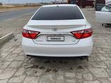 Toyota Camry 2016 года за 5 900 000 тг. в Кульсары – фото 3
