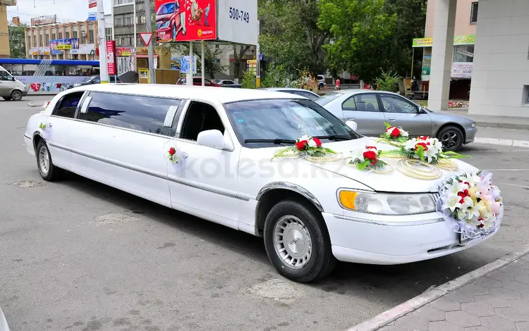 Lincoln Town Car 1999 года за 3 200 000 тг. в Костанай