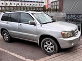 Toyota Highlander 2003 года за 6 100 000 тг. в Астана