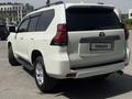 Toyota Land Cruiser Prado 2023 года за 28 500 000 тг. в Алматы – фото 2