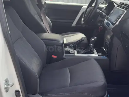 Toyota Land Cruiser Prado 2023 года за 28 500 000 тг. в Алматы – фото 14
