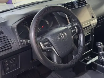 Toyota Land Cruiser Prado 2023 года за 28 500 000 тг. в Алматы – фото 20