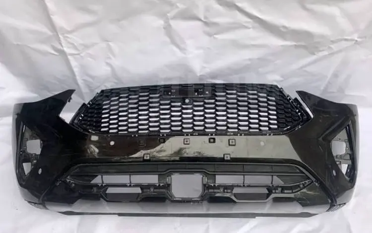 Бампер передний за 5 000 тг. в Алматы