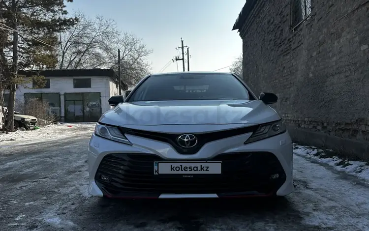 Toyota Camry 2020 годаfor12 500 000 тг. в Алматы