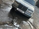 Mercedes-Benz E 230 1991 годаүшін1 800 000 тг. в Жаркент – фото 2