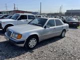 Mercedes-Benz E 200 1990 года за 1 700 000 тг. в Туркестан – фото 2