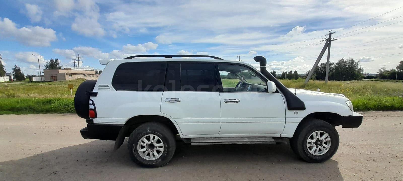 Toyota Land Cruiser 2004 г.