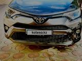 Toyota RAV4 2018 годаүшін11 000 000 тг. в Атырау