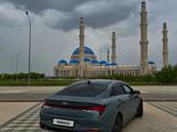 Hyundai Elantra 2021 года за 9 990 000 тг. в Алматы – фото 2