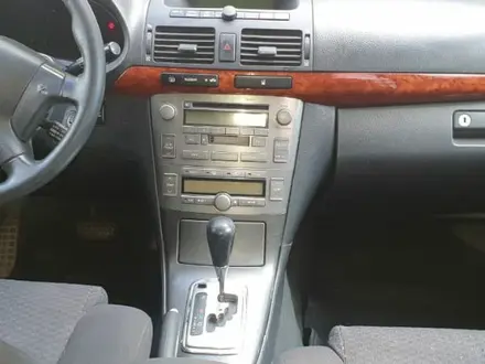 Toyota Avensis 2005 года за 4 900 000 тг. в Караганда – фото 2