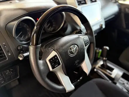 Toyota Land Cruiser Prado 2016 года за 18 700 000 тг. в Алматы – фото 11