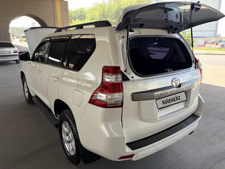Toyota Land Cruiser Prado 2016 года за 18 700 000 тг. в Алматы – фото 24