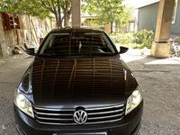 Volkswagen Passat 2014 года за 6 200 000 тг. в Астана