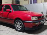 Volkswagen Golf 1995 годаүшін1 550 000 тг. в Тараз