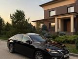 Lexus ES 300h 2016 годаүшін12 500 000 тг. в Шымкент – фото 2