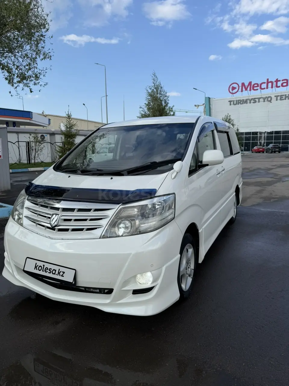 Toyota Alphard, 2005