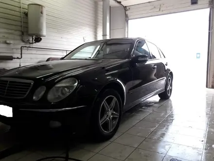 Mercedes-Benz E 320 2003 года за 8 000 000 тг. в Актау – фото 5