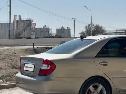 Toyota Camry 2004 года за 4 600 000 тг. в Жанаозен – фото 3