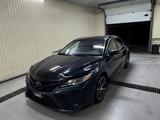 Toyota Camry 2018 года за 8 500 000 тг. в Алматы