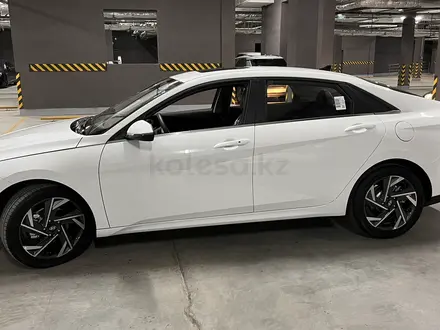 Hyundai Elantra 2024 года за 10 000 000 тг. в Алматы – фото 7