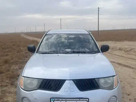 Mitsubishi L200 2007 года за 3 500 000 тг. в Актау – фото 4