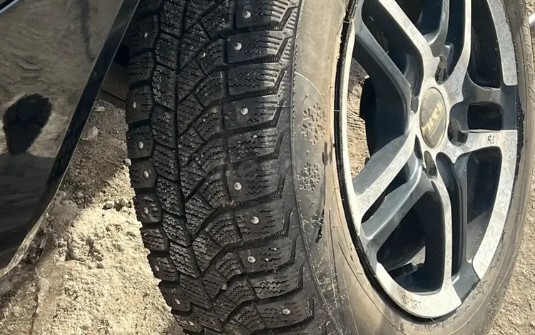Диск с резиной за 100 000 тг. в Караганда