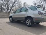 Lexus RX 300 2001 года за 5 900 000 тг. в Алматы – фото 2