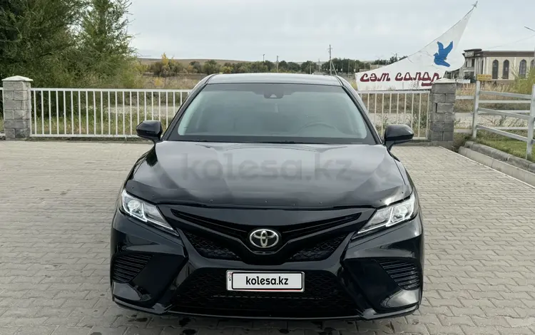 Toyota Camry 2018 годаfor8 800 000 тг. в Астана