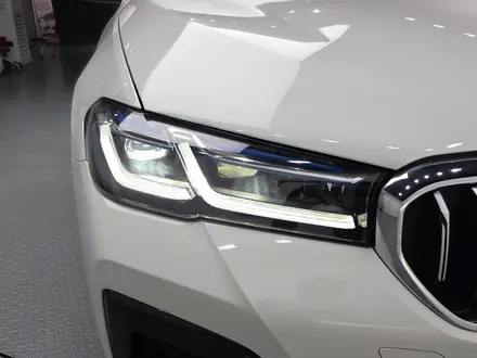 BMW 530 XDrive 2022 года за 20 500 000 тг. в Алматы – фото 3
